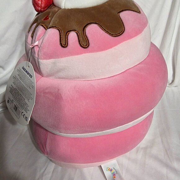 Shelly the Pancake Squishmallow Valentines Edition - Picture 3 of 4